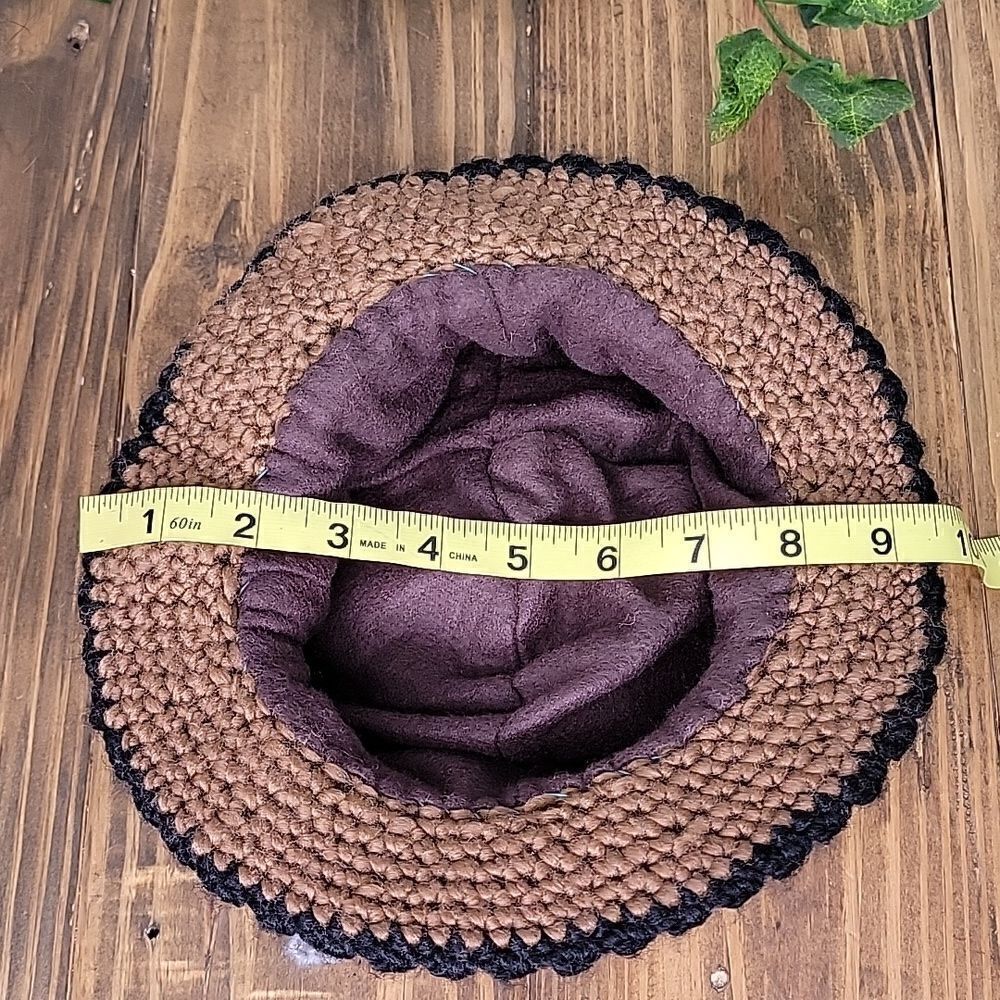 Crochet Hat. Classy. Floral. Handmade. OSFA. Like New. - Picture 8 of 9